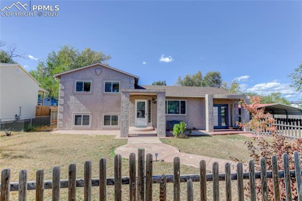 3905 Colony Hills