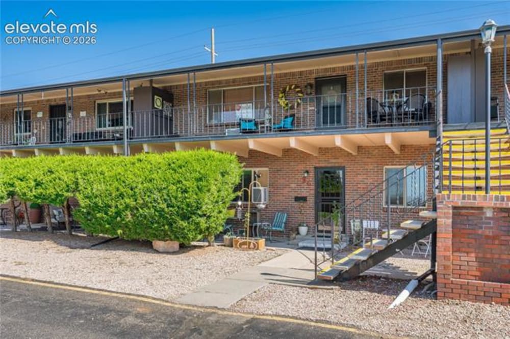 434 Valley Hi