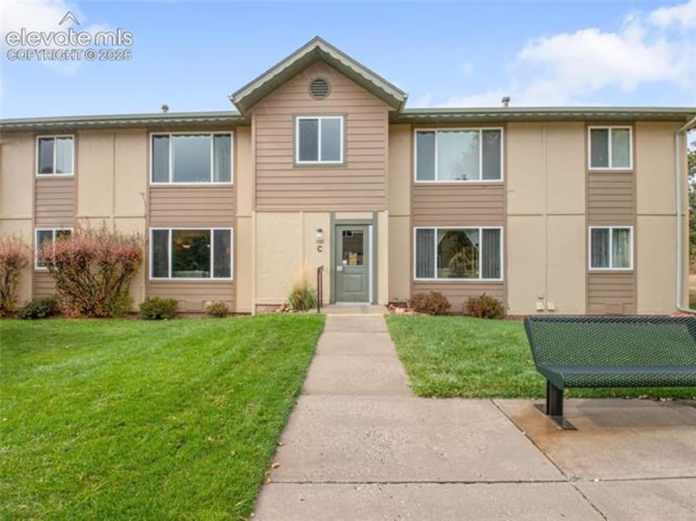 380 Paradise Circle