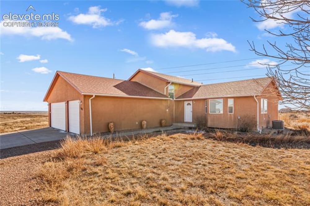 1501 Gentry