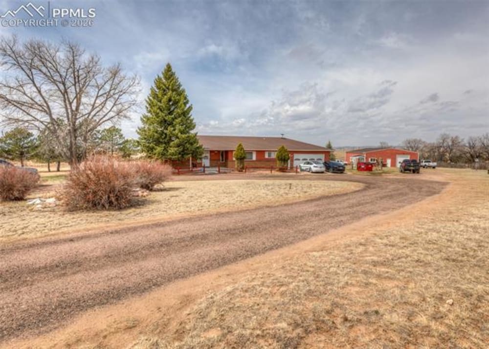 11210 Eggar