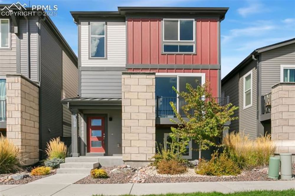 8756 Wolf Valley