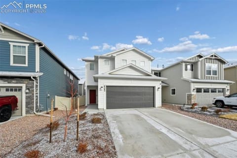 6382 Barr Point
