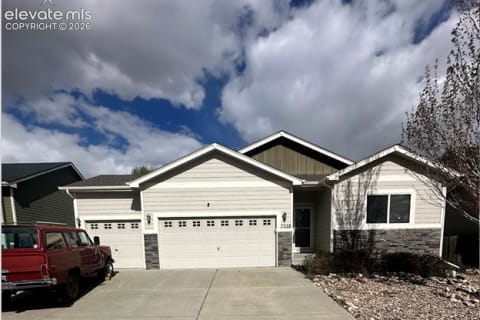 7558 Forest Valley Loop