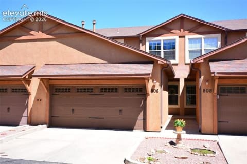 806 Misty Pines Circle