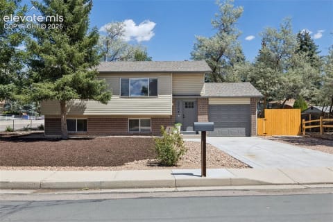 3704 Surrey Lane