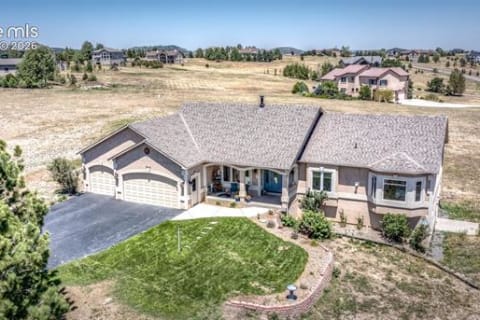 890 Kings Deer Point