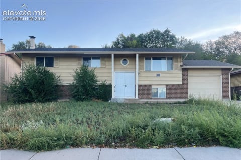 640 Squire Street