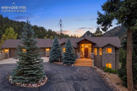 609 Crystola Court