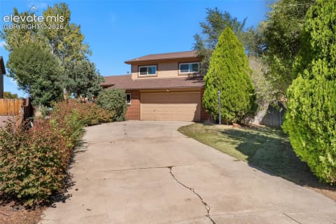 120 Comanche Court