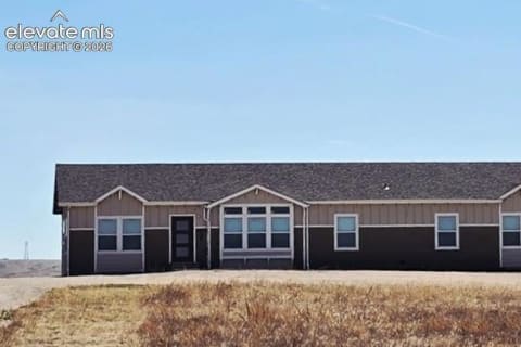 23275 Farmhouse Court