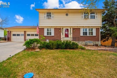 17 Clover Circle