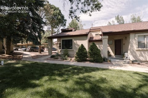 530 Autumn Crest Circle
