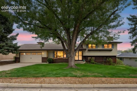 26 Newport Circle