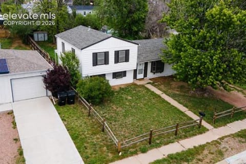 2806 Casden Circle
