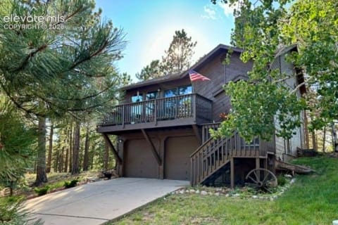 540 Greenway Court