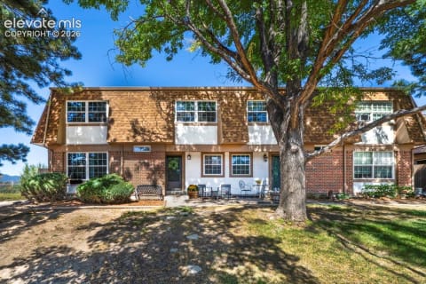 1103 Willow Bend Circle