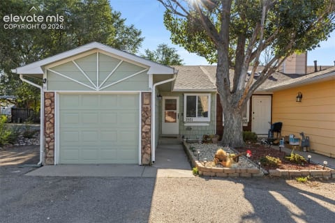 2371 Washo Circle