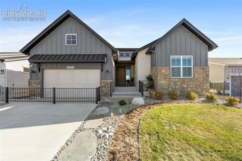 7711 Desert Wrangler Drive