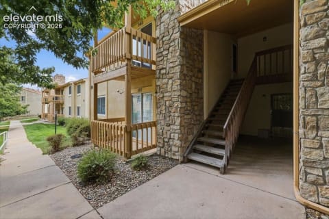 846 Tenderfoot Hill Road