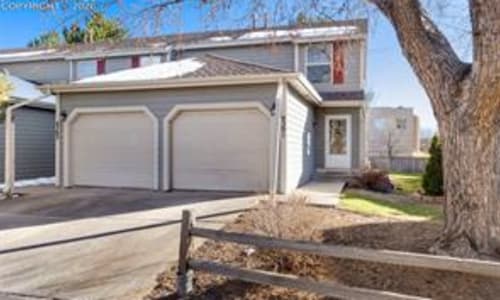 4301 Hunting Meadows