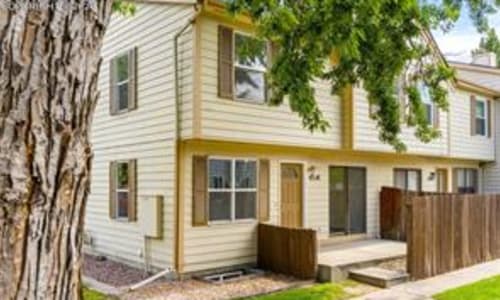 4338 Hunting Meadows