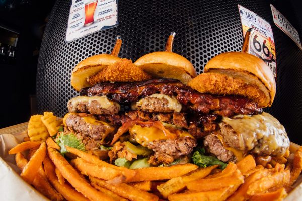 DAK BURGER - THE WALL