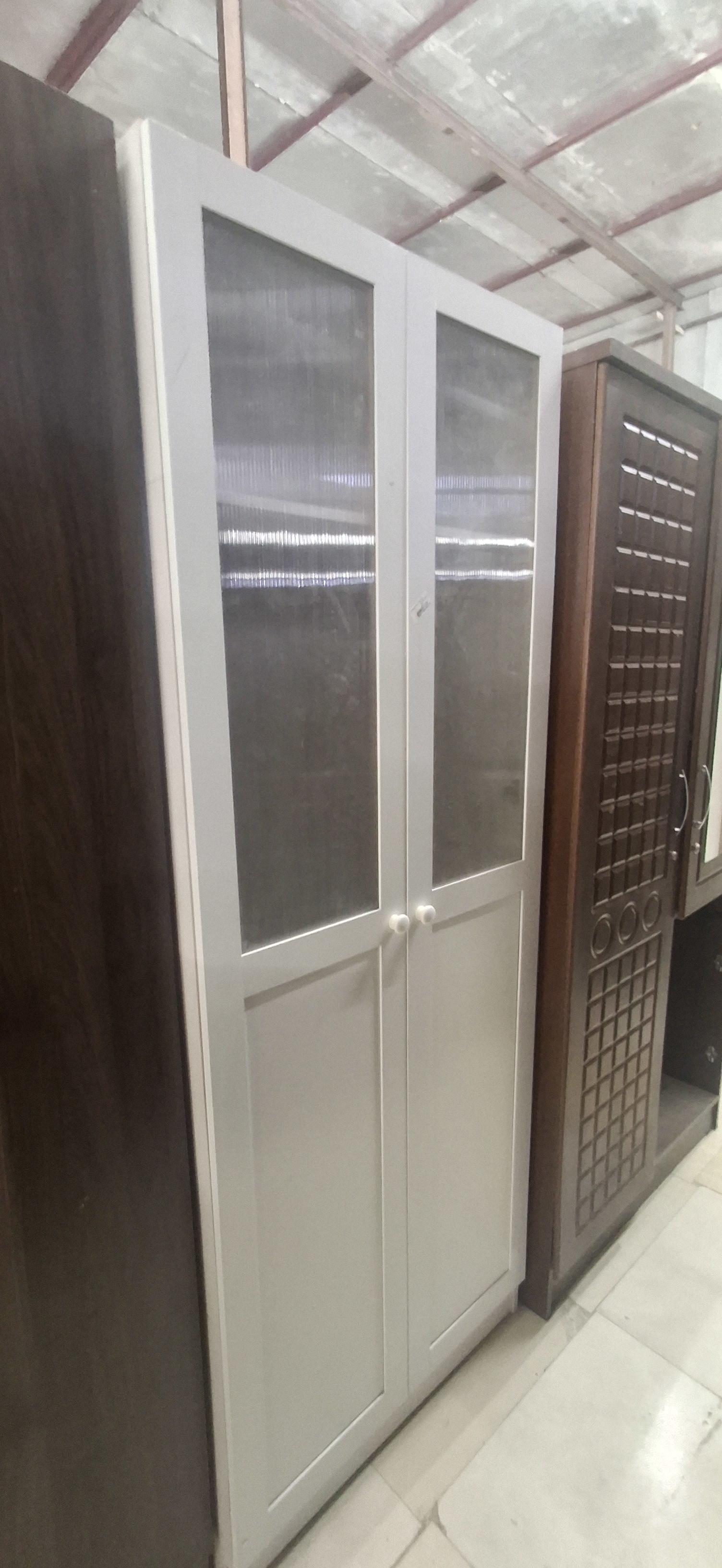 Used Bedroom Cabinet White 2-Door Glass Display