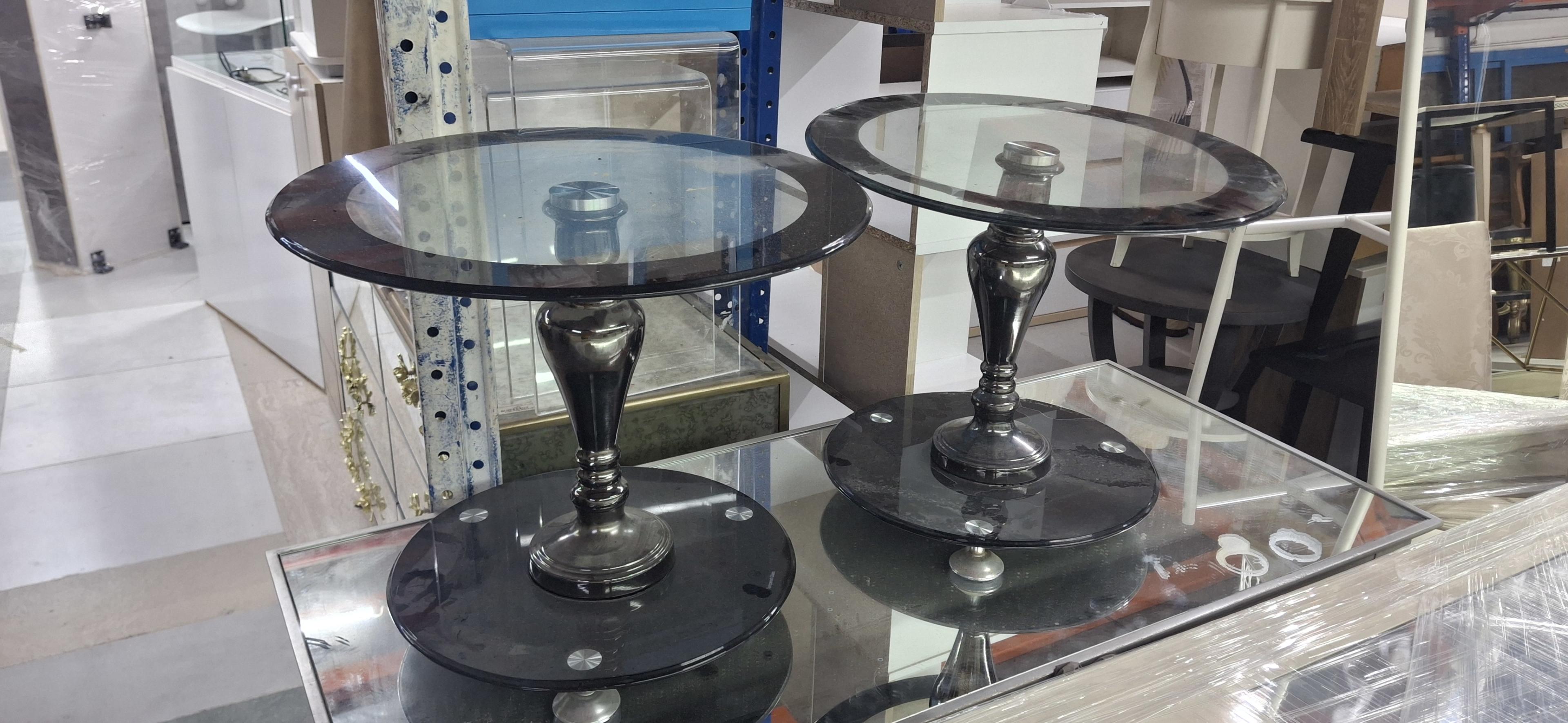 Used Pedestal Side Table Glass Top Black 2