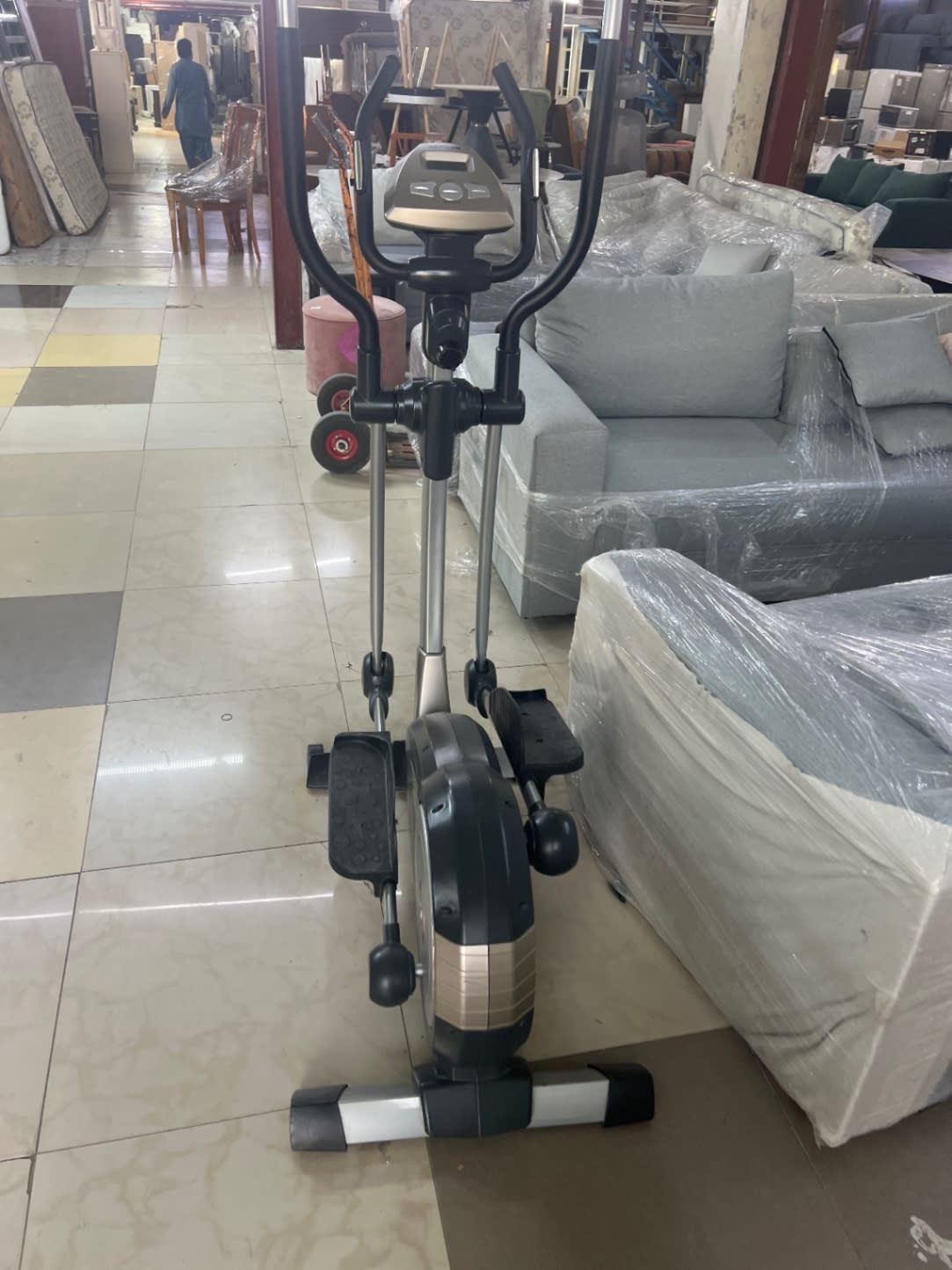 Bufaisal barcode label for used elliptical cross trainer at Shop D Ajman