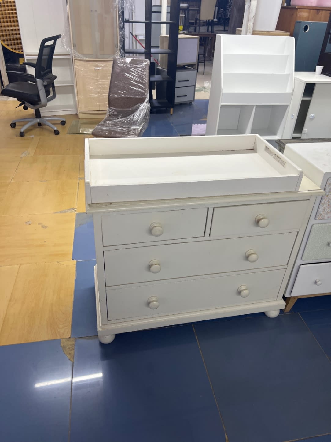 Baby Changing Table with Drawers