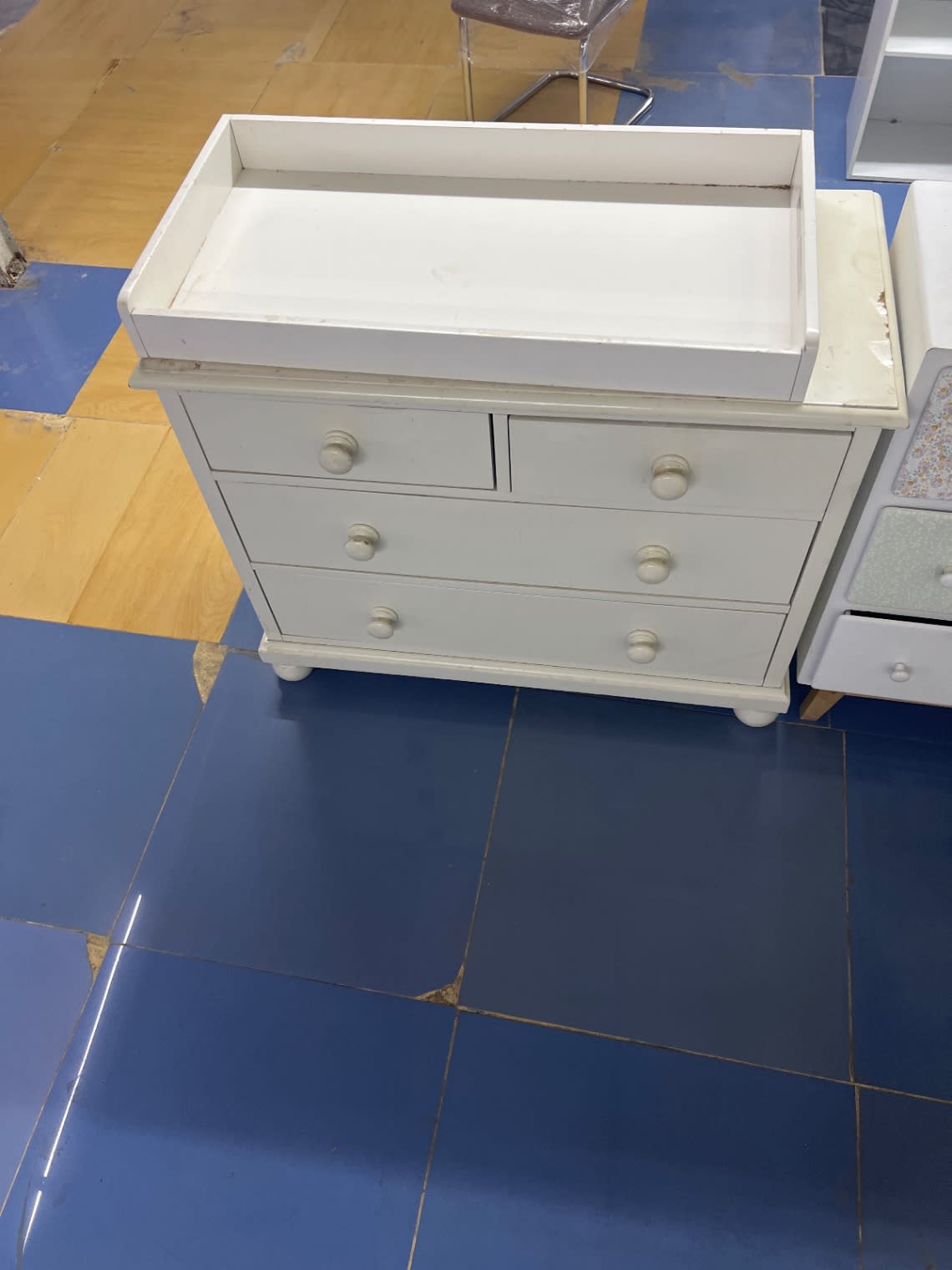 Baby Changing Table with Drawers 3