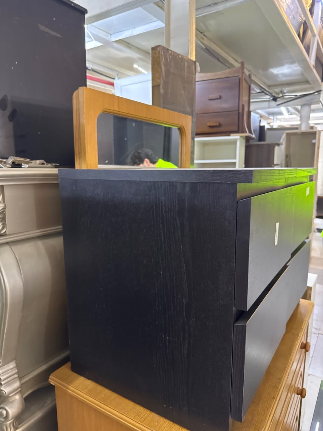 2-Drawer Nightstand Set 2