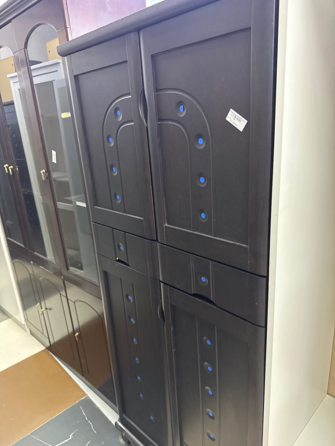 4-Door Wardrobe with Drawers