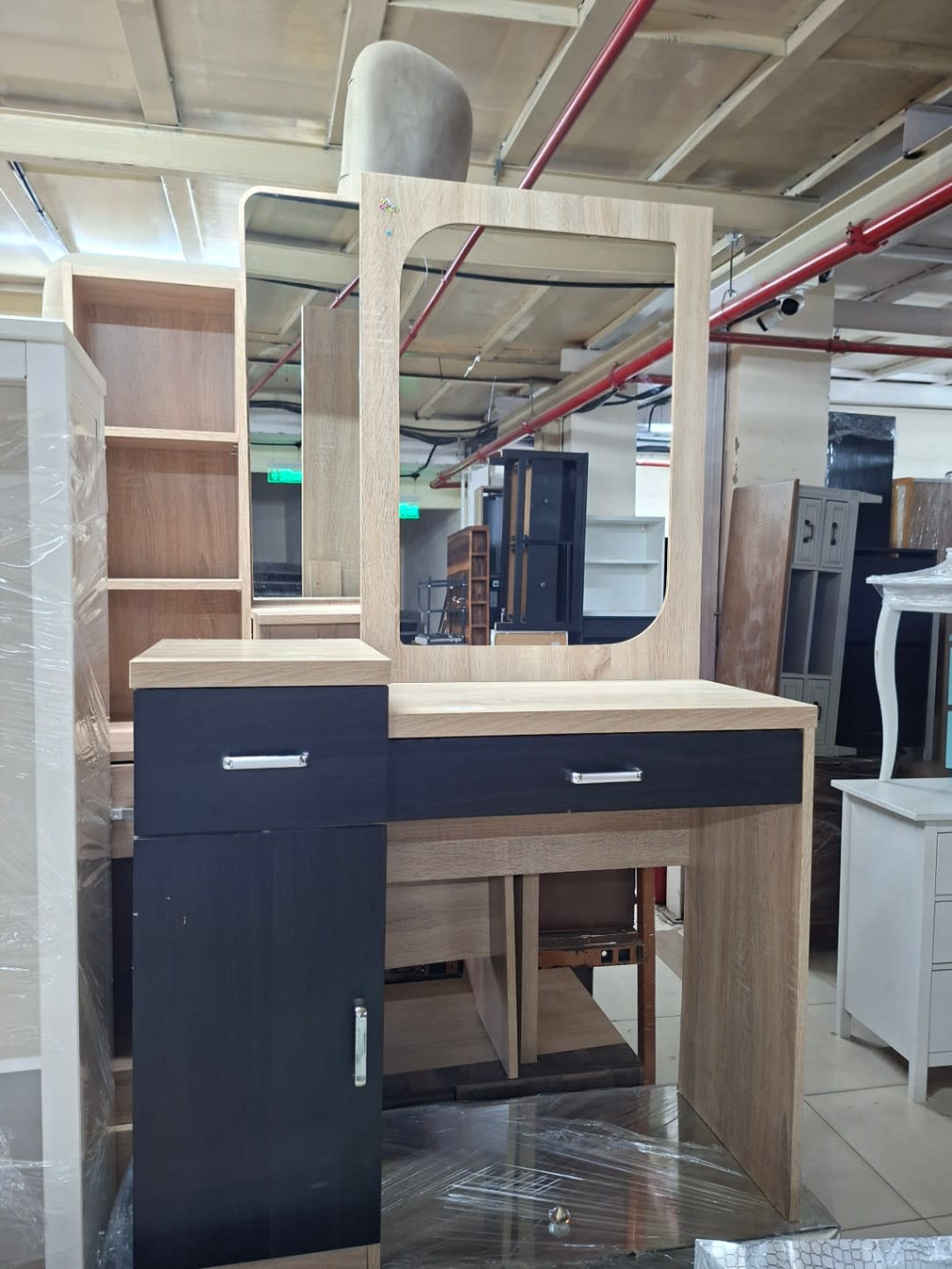 Dressing Table with Mirror and Storage