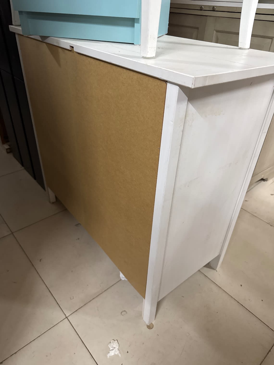 3-Drawer Dresser 3