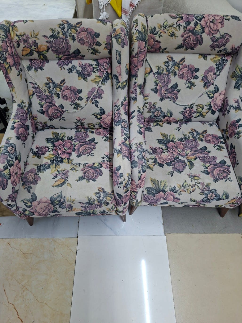 Floral Fabric Armchair 3