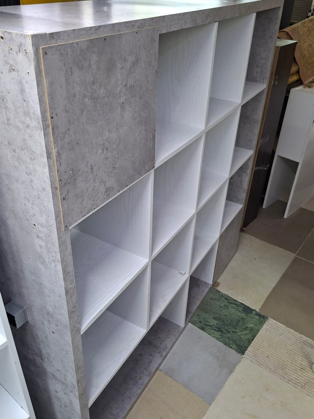 16-Cube Open Bookshelf
