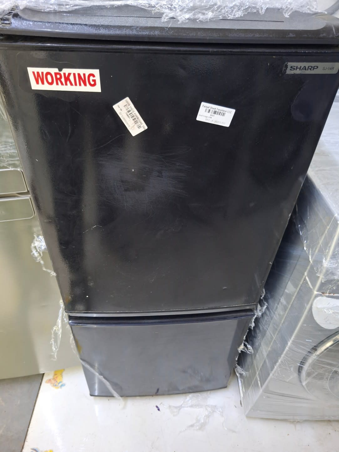 Bottom-Freezer Refrigerator
