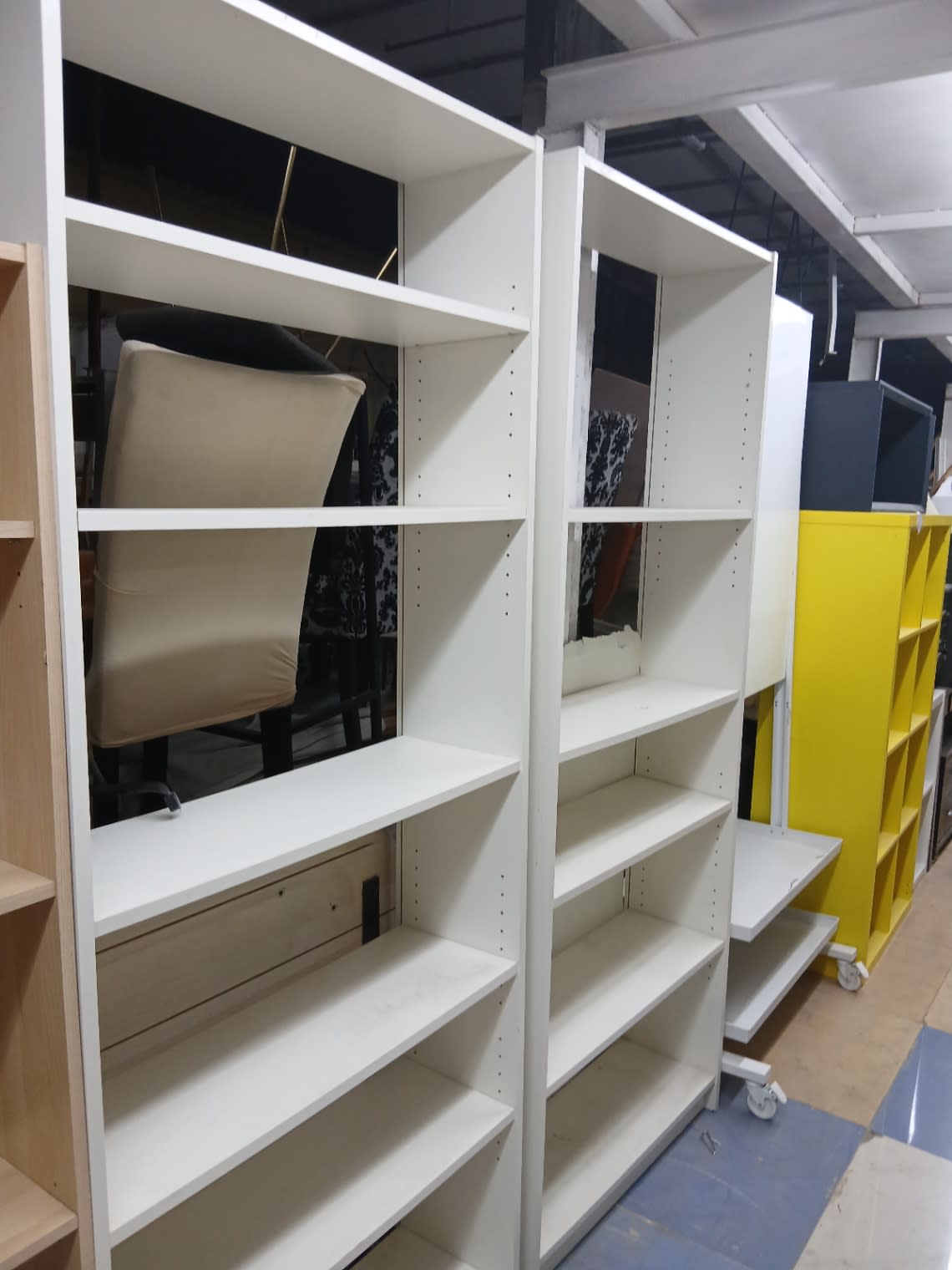 Tall Bookshelf Unit White
