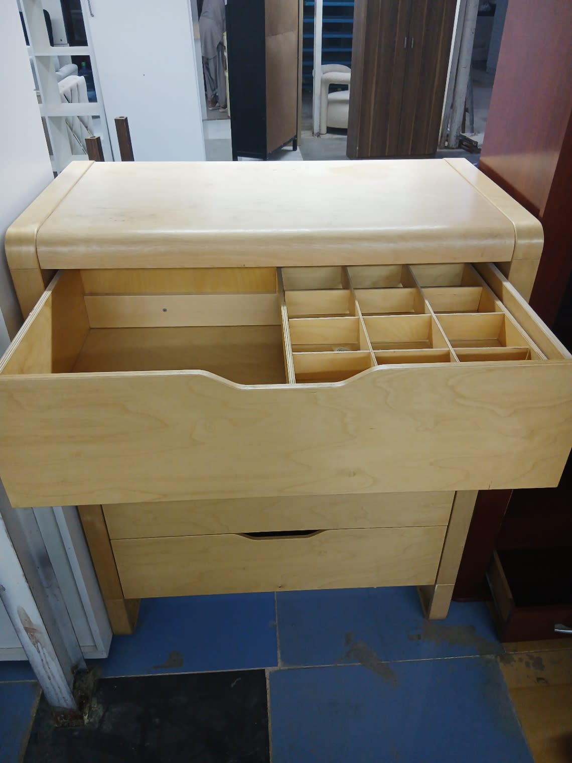 5-Drawer Chest of Drawers