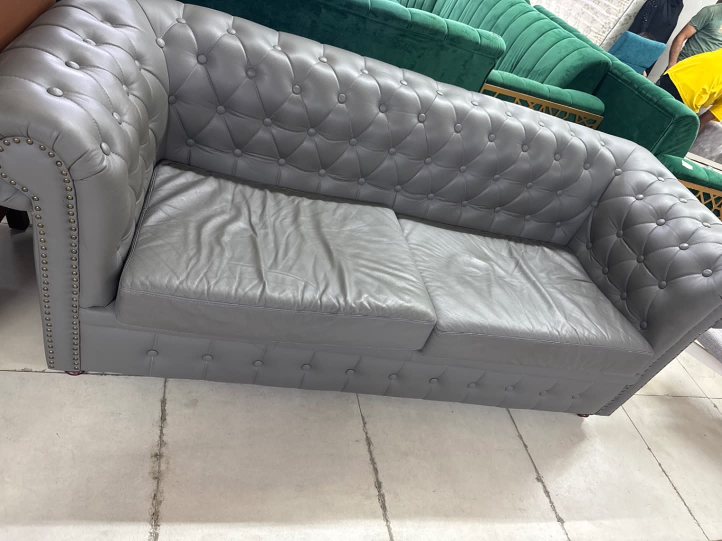Chesterfield 3-Seater Sofa 2