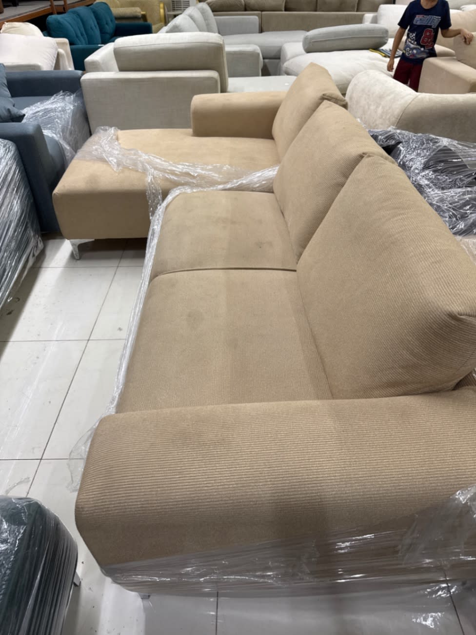 L-Shape Sectional Sofa 3