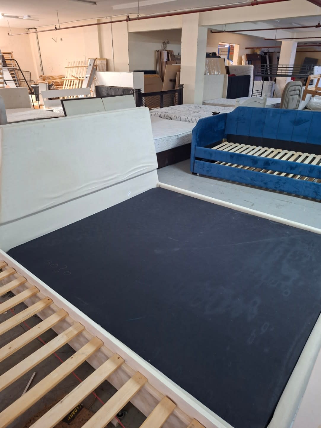 King Bed Frame with Storage Drawers 3