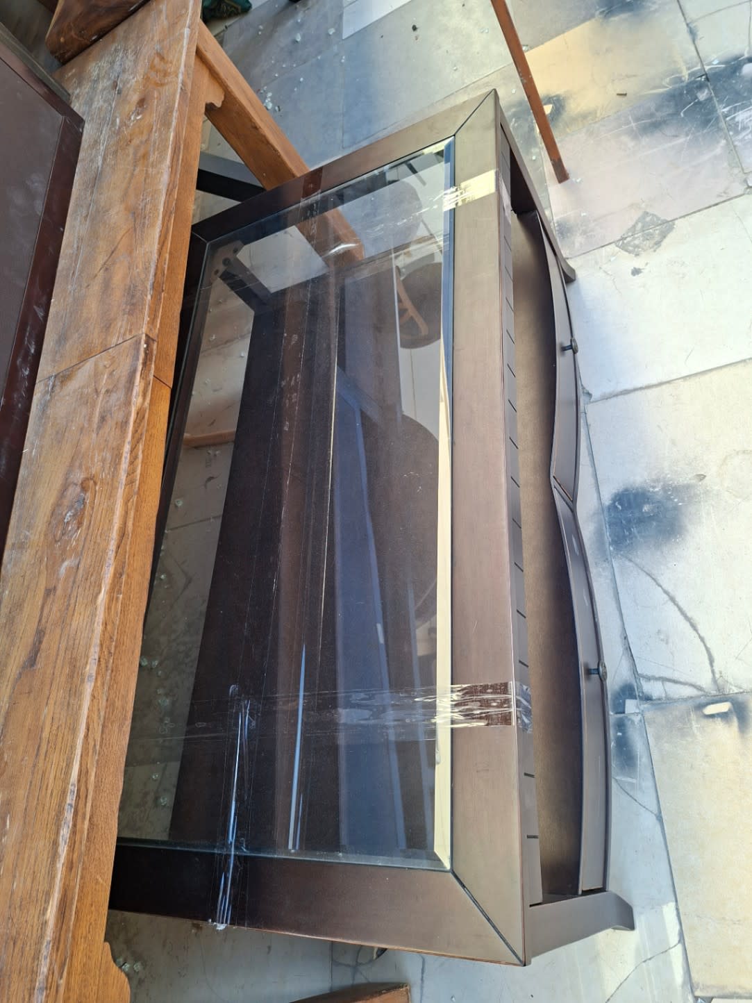 Glass-Top Coffee Table with Drawers 3