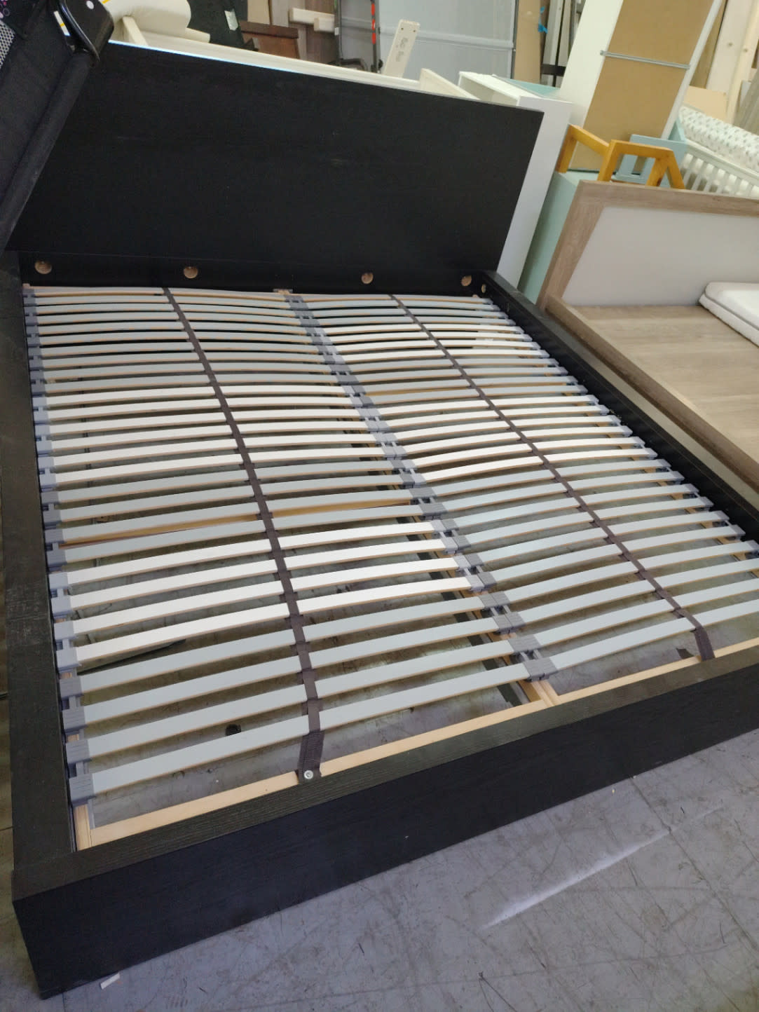 King Bed Frame with Slatted Base 2
