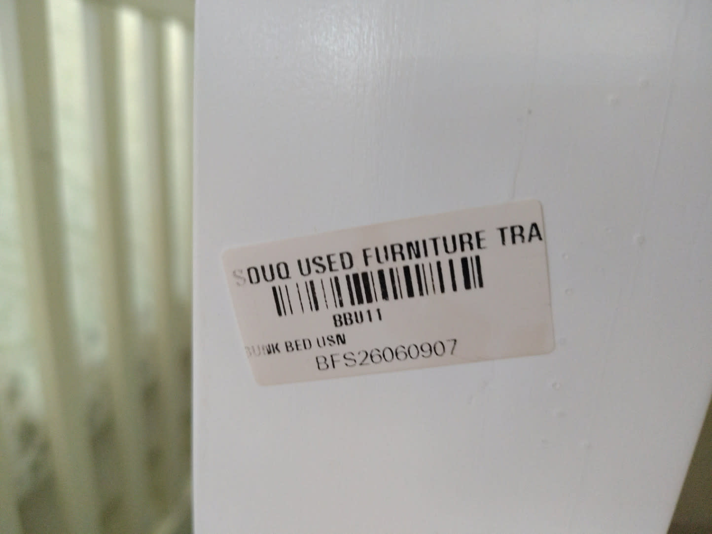 Bufaisal barcode label BFS26060907 for used white bunk bed with storage stairs