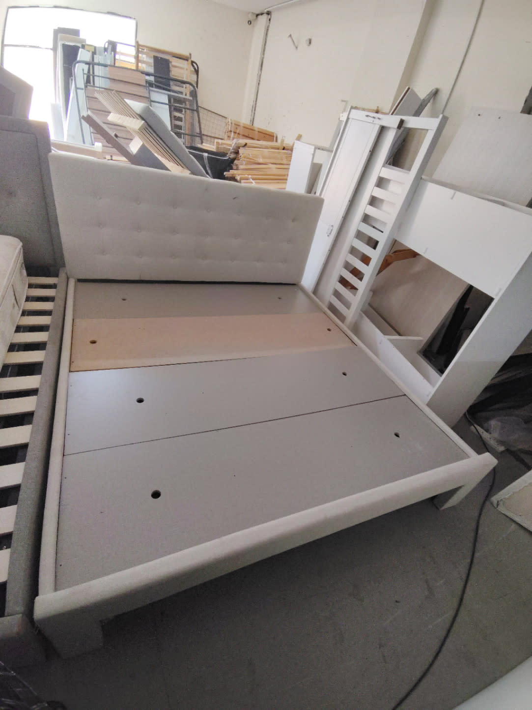 Upholstered Queen Bed Frame 3