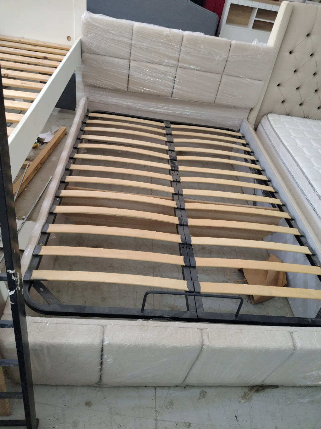 Upholstered Bed Frame 3