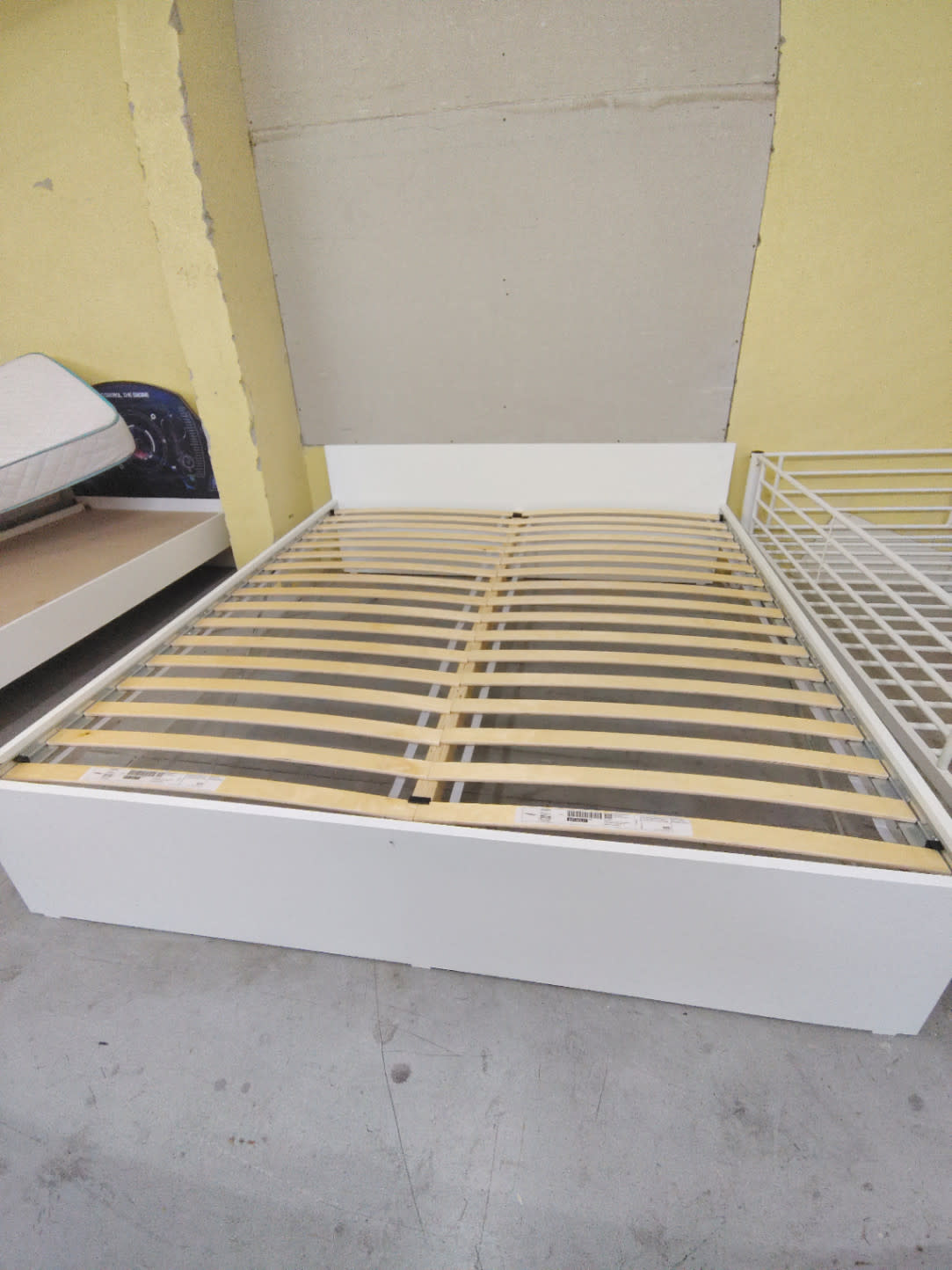 Double Bed Frame with Slatted Base White